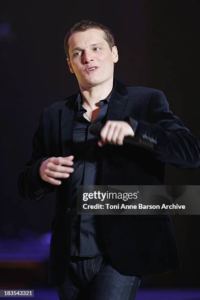 Benabar performs at the Fete de la Chanson Francaise for France Television in Salle Pleyel, in on January 19, 2009 in Paris, France.
