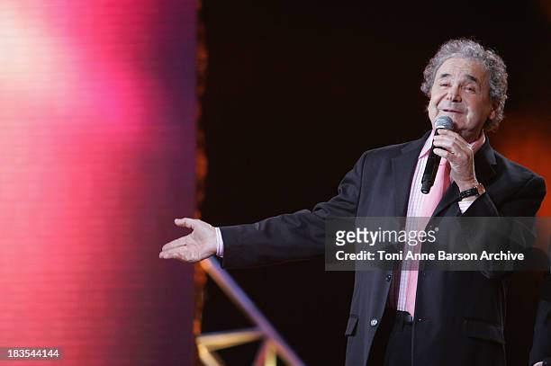Pierre Perret performs at L'Olympia on January 20, 2010 in Paris, France.