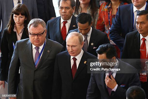 Russian President Vladimir Putin arrives at APEC CEO Summit on October 7, 2013 in Nusa Dua, Indonesia. US President Barack Obama has not attended the...