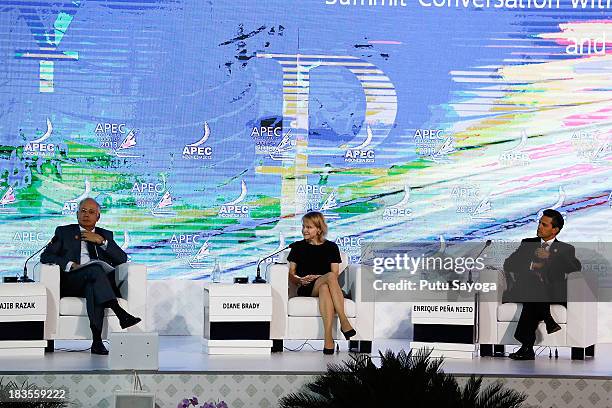 Malaysian Prime Minister Najib Razak , Senior Editor of Bloomberg Businessweek Diane Brady and Mexico President Enrique Pena Nieto attend a panel...