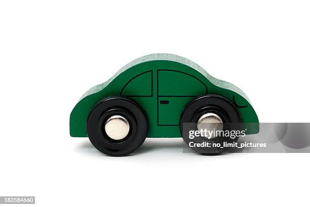 wooden toy car - speelgoedauto stockfoto's en -beelden