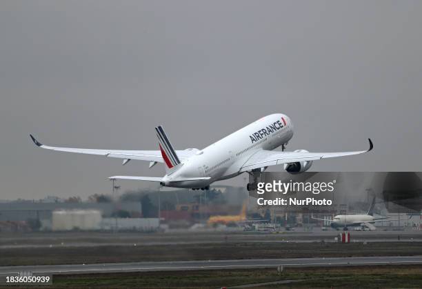 The Airbus A350-941 is undergoing its first flight test at Toulouse Blagnac Airport before being delivered to Air France, in Toulouse, France, on...