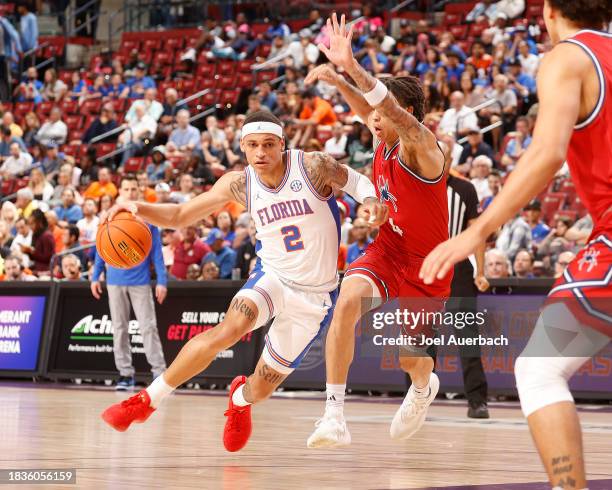 Florida Versus Riley 133 Gator Nation Stock Photos, High-Res Pictures, and Images - Getty Images