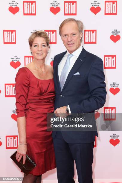 Christina Block and Gerhard Delling attend the Ein Herz Fuer Kinder Gala 2023 at Studio Berlin Adlershof on December 9, 2023 in Berlin, Germany.
