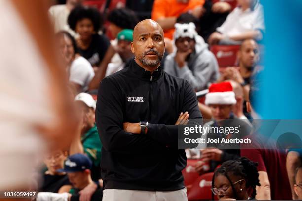 Head coach Amir Abdur-Rahim of the South Florida Bulls looks on during second half action against the Florida State Seminoles during the AutoNation...