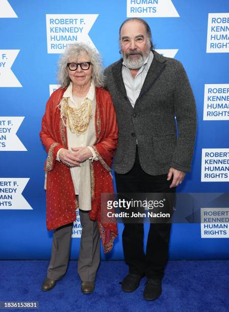 Kathryn Grody and Mandy Patinkin attend the Robert F. Kennedy Human Rights' 2023 Ripple Of Hope Gala on December 06, 2023 in New York City.