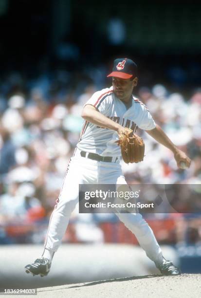 Bud Black of the Cleveland Indians pitches during a Major League Baseball game circa 1989 at Cleveland Municipal Stadium in Cleveland, Ohio. Black...