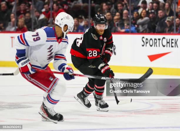 Claude Giroux of the Ottawa Senators skates against the New York Rangers at Canadian Tire Centre on December 05, 2023 in Ottawa, Ontario, Canada.