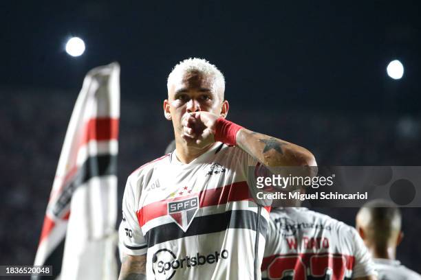 Luciano celebrates after scoring the team's first goal during the Brasileirao 2023 match between Sao Paulo and Flamengo at Morumbi Stadium on...