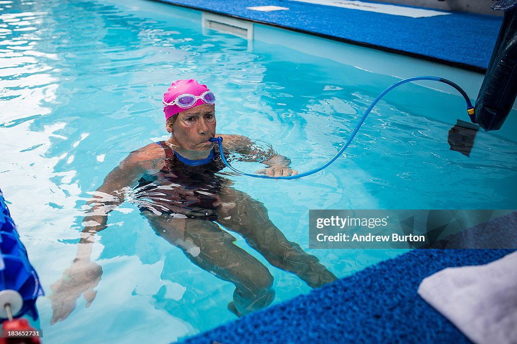Distance Swimmer Diana Nyad Attempts To Swim In Pool For 48 Hours In Manhattan's Herald Square