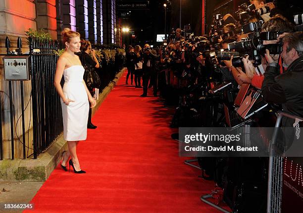 Sienna Miller attends a BFI Luminous Gala ahead of the London Film Festival at 8 Northumberland Avenue on October 8, 2013 in London, England.