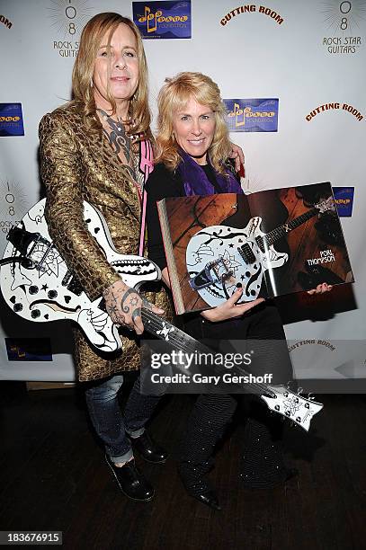 Lisa Thompson Singer 31 Lisa Thompson (Author) Stock Photos, High-Res Pictures, and Images ...