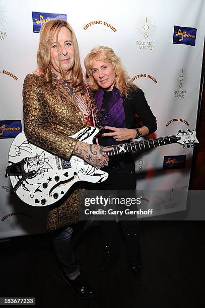 Lisa Thompson Singer Lisa Thompson (Author) Photos and Premium High Res Pictures - Getty Images