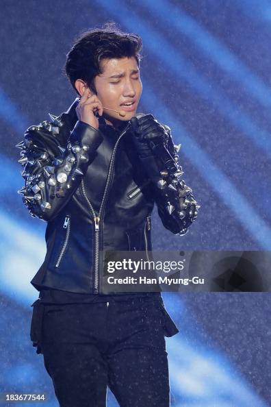 1,134 Hallyu Dream Concert Photos And Premium High Res Pictures - Getty Images