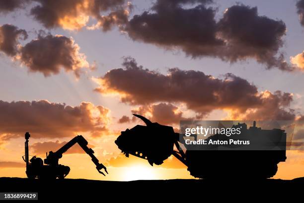 mine clearance system and bomb disposal robots. remote demining - land mine stock pictures, royalty-free photos & images