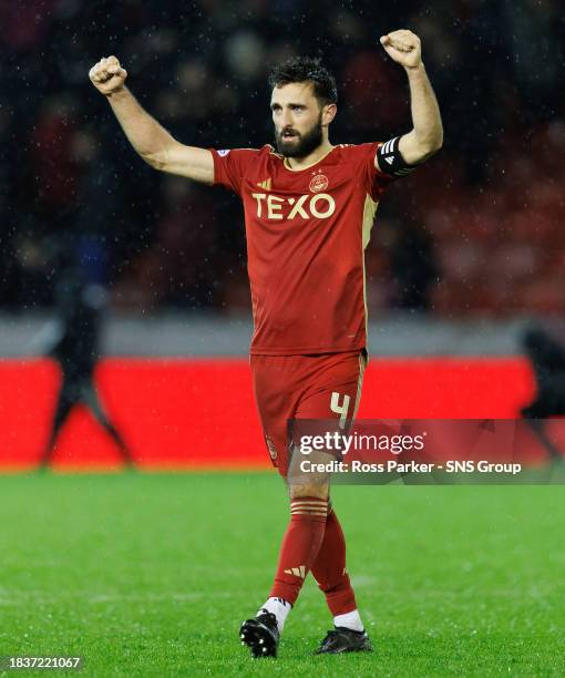 Shinnie Pictures and Photos - Getty Images