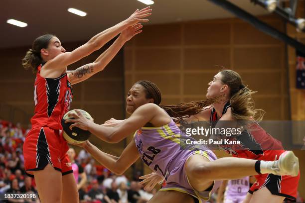 Naz Hillmon of the Boomers rebounds during the WNBL match between Perth Lynx and Melbourne Boomers at Bendat Basketball Stadium, on December 07 in...