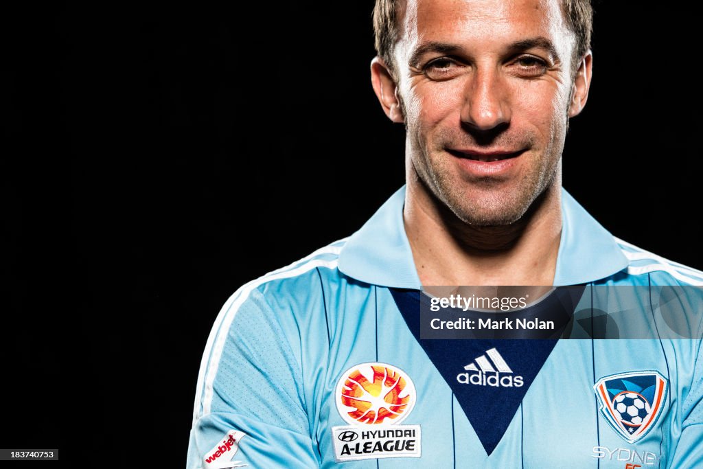 2013/14 A-League Players Portrait Session
