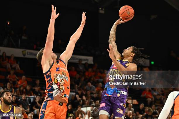 Jaylen Adams of the Kings in action during the round 10 NBL match between Cairns Taipans and Sydney Kings at Cairns Convention Centre, on December 07...
