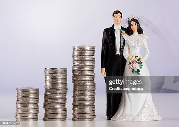 wedding costs - married stock pictures, royalty-free photos & images