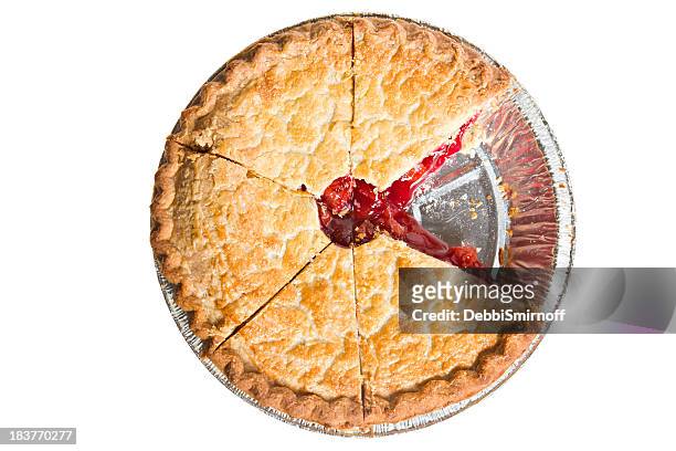 top view of cherry pie with one slice missing - cherry pie stockfoto's en -beelden