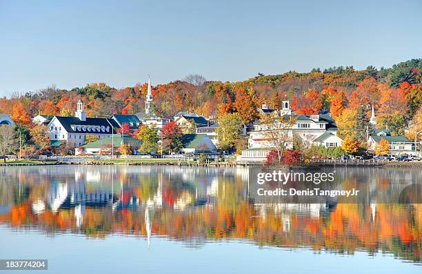 herbst am lake winnipesaukee - new hampshire stock-fotos und bilder