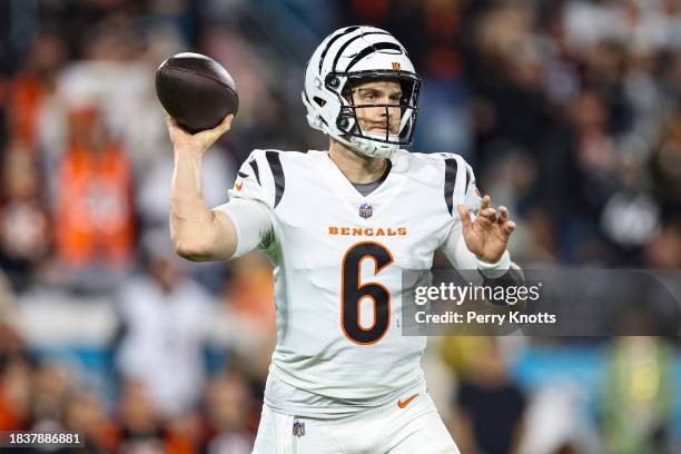 Jake Browning of the Cincinnati Bengals throws the ball during an NFL football game against the Jacksonville Jaguars at EverBank Stadium on December...