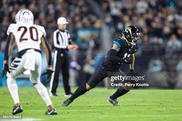 Parker Washington of the Jacksonville Jaguars runs a route during an NFL football game against the Cincinnati Bengals at EverBank Stadium on December...