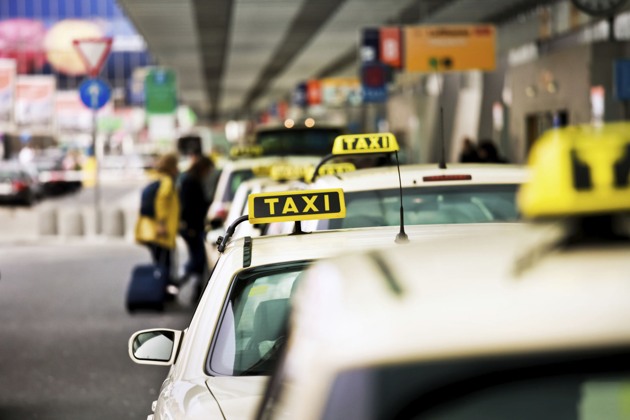 airport taxi