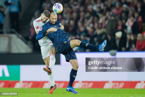 December 2023, North Rhine-Westphalia, Cologne: Soccer: Bundesliga, 1. FC Köln - FSV Mainz 05, Matchday 14, RheinEnergieStadion. Cologne's Jeff...