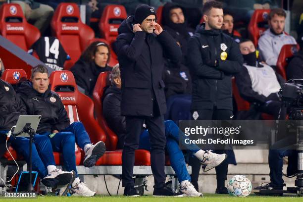 Head coach Peter Bosz of PSV Eindhoven looks on during the Dutch Eredivisie match between PSV Eindhoven and sc Heerenveen at Philips Stadion on...