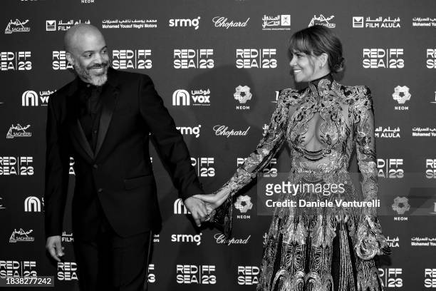 Van Hunt and Halle Berry attend the red carpet on the closing night of the Red Sea International Film Festival 2023 on December 07, 2023 in Jeddah,...