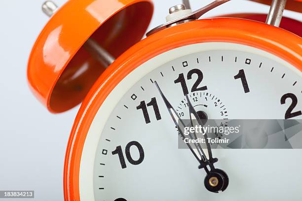 midnight - 12 o'clock stock pictures, royalty-free photos & images