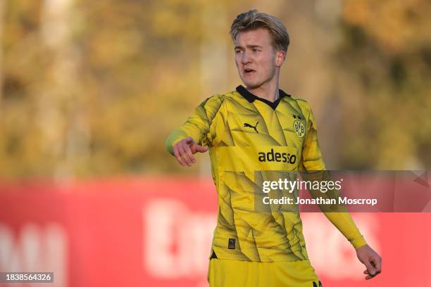 Julian Rijkhoff of Borussia Dortmund reacts during the UEFA Youth League Group F match between AC Milan and Borussia Dortmund at Centro Sportivo...