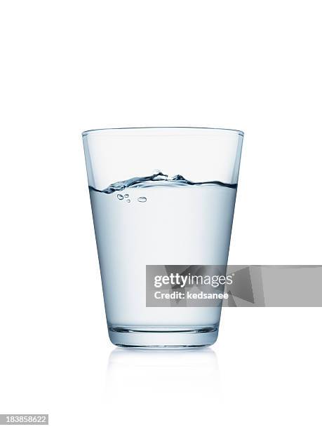 bicchiere di acqua, isolato su bianco - bicchiere foto e immagini stock