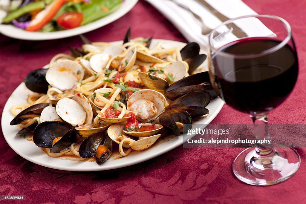 Linguini with mussels and clams