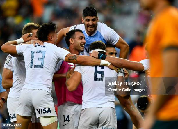 Argentina celebrate during the match between Australia and Argentina final on day 2 of the HSBC SVNS Cape Town at DHL Stadium on December 10, 2023 in...