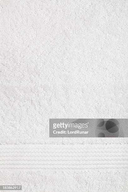 weiße handtuch hintergrund - towel stock-fotos und bilder