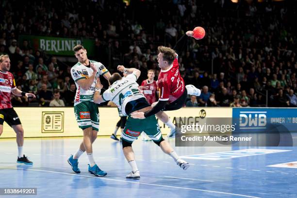 Lasse Bredekjaer Andersson of the Fuechse Berlin during the Liqui Moly Handball Bundesliga match between Fuechse Berlin and Frisch Auf! Goeppingen on...