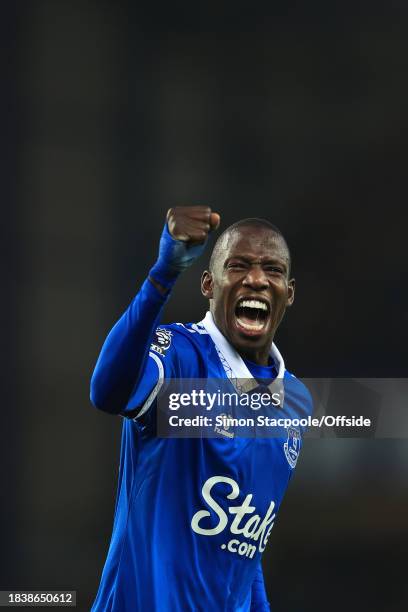 Abdoulaye Doucoure of Everton celebrates victory after the Premier League match between Everton FC and Chelsea FC at Goodison Park on December 10,...