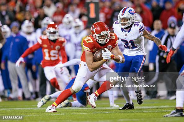 NFL: DEC 10 Bills at Chiefs NFL: DEC 10 Bills at Chiefs