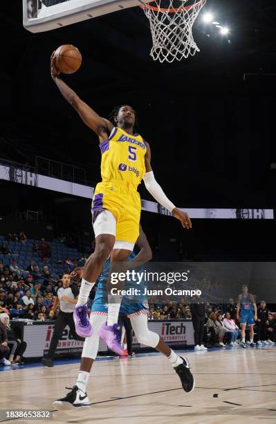 Joirdon Nicholas of the South Bay Lakers goes to the basket during the game against the Ontario Clippers on December 10, 2023 at Toyota Arena in...