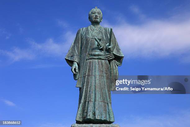 statue of takechi hanpeita in susaki, kochi prefecture - susaki city stock pictures, royalty-free photos & images