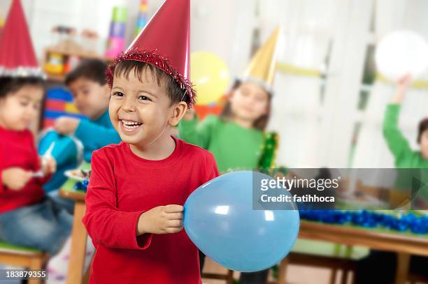 party kind - kids party balloons stock-fotos und bilder