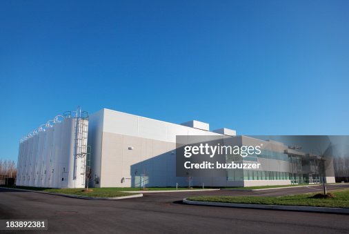 大型の製造工場 大型の製造工場