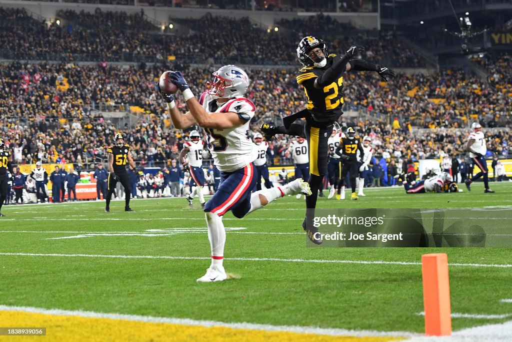 New England Patriots v Pittsburgh Steelers