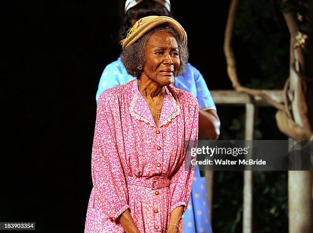 Cicely Tyson attends the "The Trip To Bountiful" Final Performance Celebration at Stephen Sondheim Theatre on October 9, 2013 in New York City.