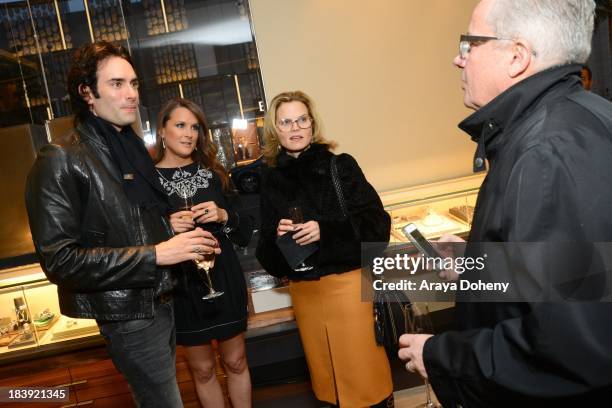 Jennifer Howell attends the David Yurman and Vogue with special host Jennifer Howell the celebrate The Willow Collection at David Yurman Boutique on...