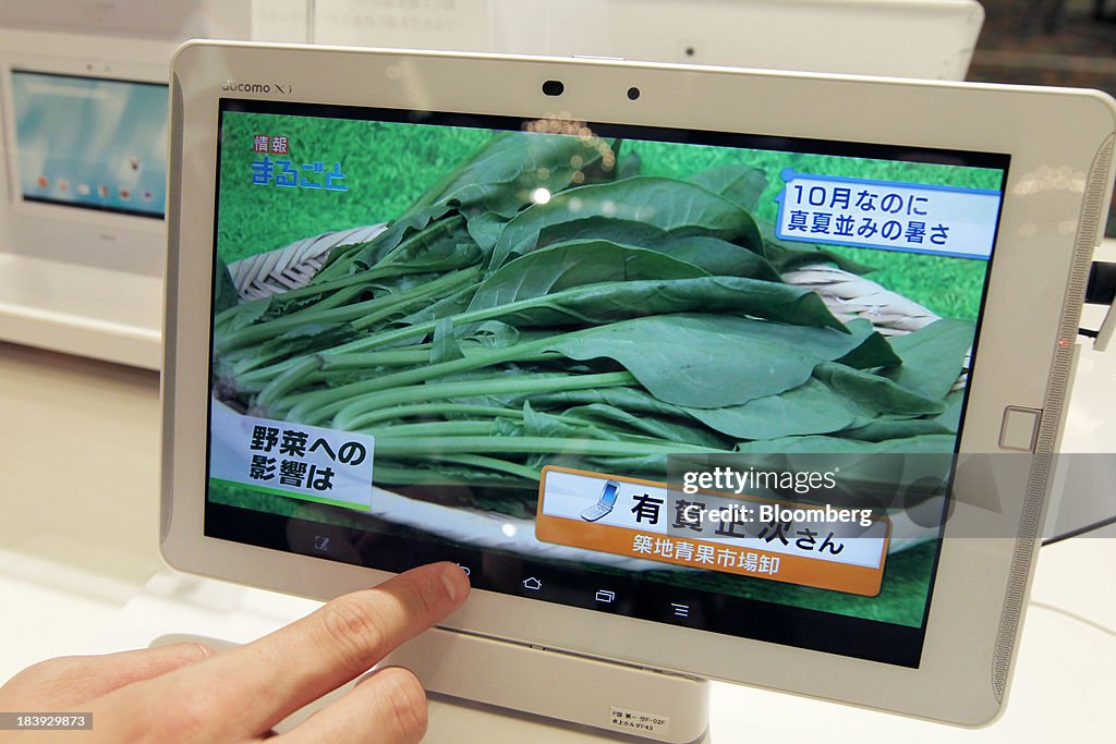 NTT DoCoMo President Kaoru Kato Unveils The Company's New Smartphones