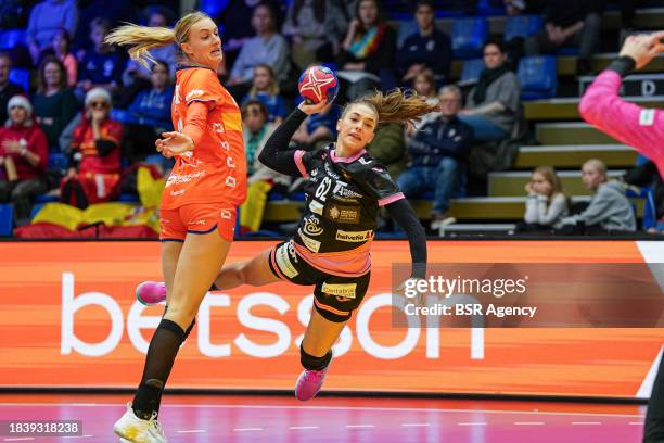 Paula Arcos Poveda of Spain shoots during the 26th IHF Women's World Championship Handball Preliminary Round Group H match between Netherlands and...